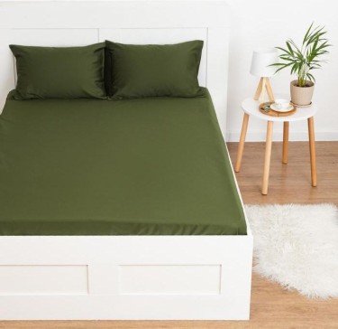 Простыня на резинке Этель 200*220*25 см, цв.хвойный, 100% хлопок, мако-сатин, 125 г/м²